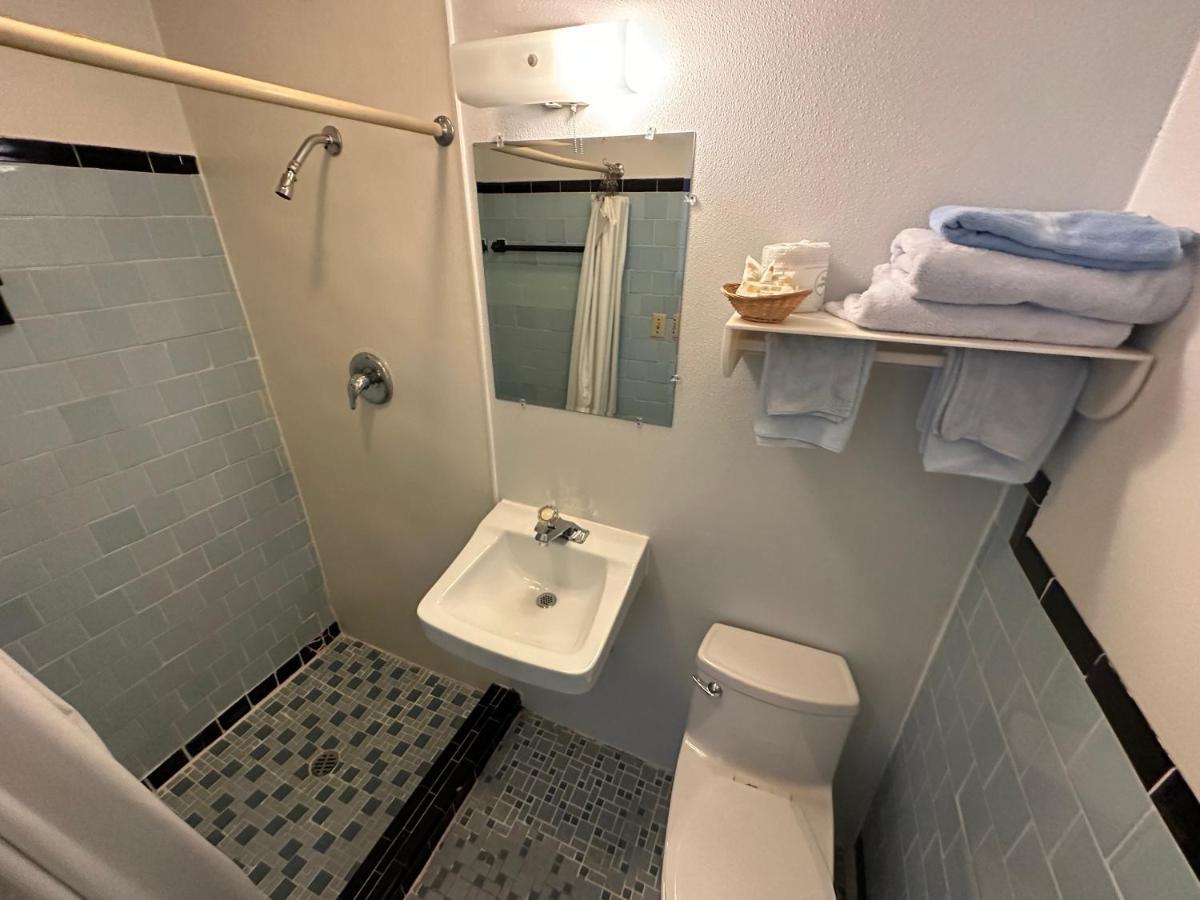 Four Oaks Lodging Smithfield Εξωτερικό φωτογραφία