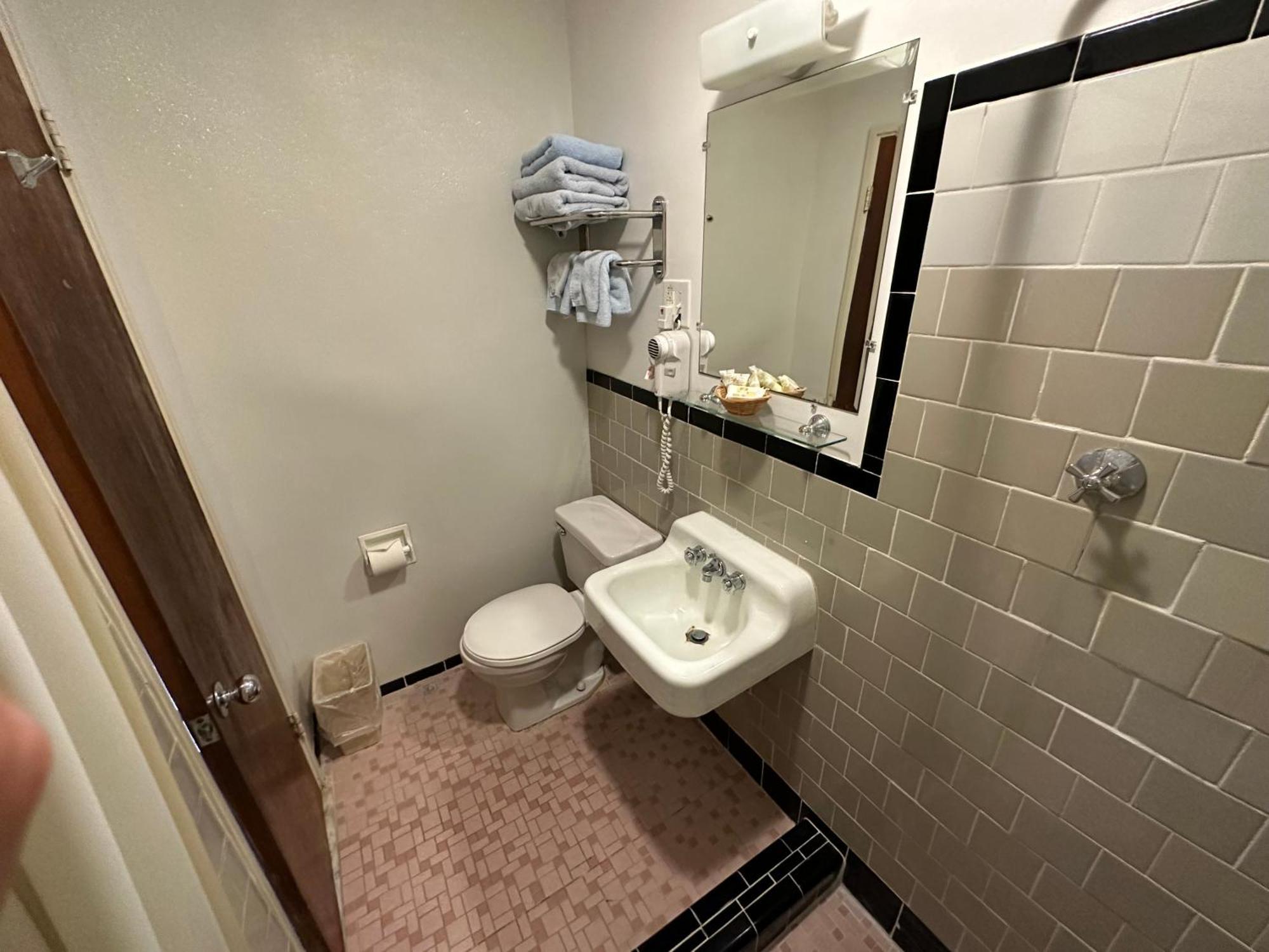 Four Oaks Lodging Smithfield Εξωτερικό φωτογραφία
