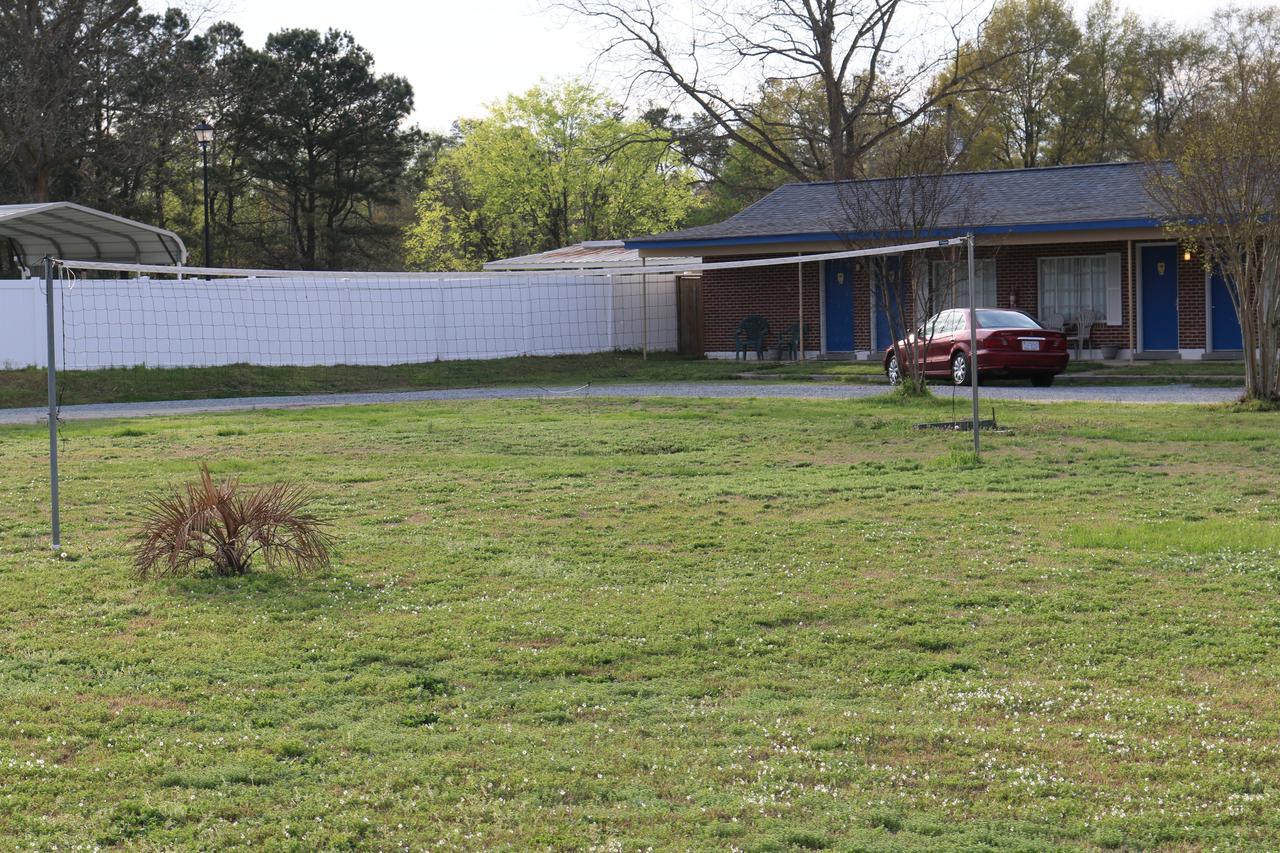 Four Oaks Lodging Smithfield Εξωτερικό φωτογραφία