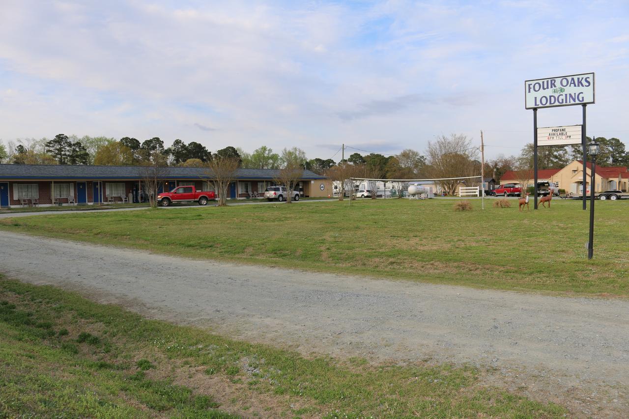 Four Oaks Lodging Smithfield Εξωτερικό φωτογραφία